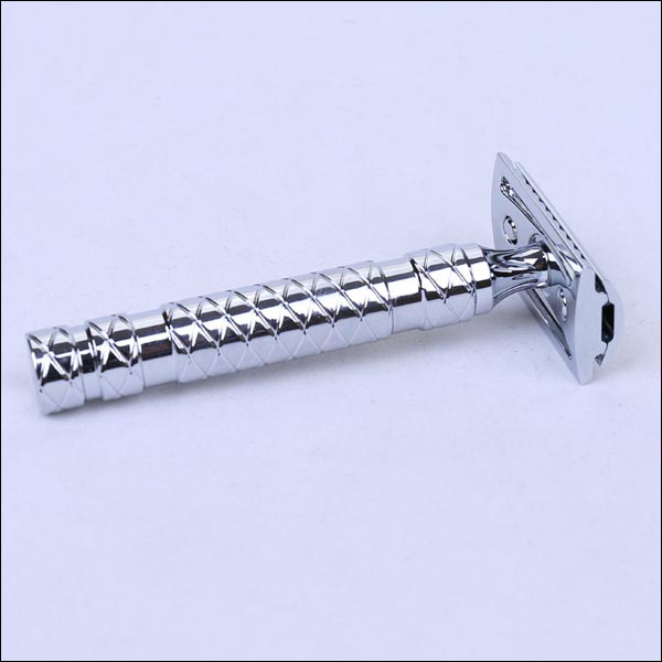 CLASSIC MEN'S BEARD - DOUBLE EDGE RAZOR ( ALL METAL ) SAFETY RAZOR AUSTRALIA