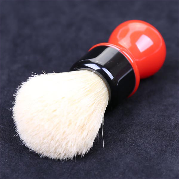 PROFESSIONAL BARBER - MEDIUM LOFT BOAR HAIR SHAVE BRUSH. 
