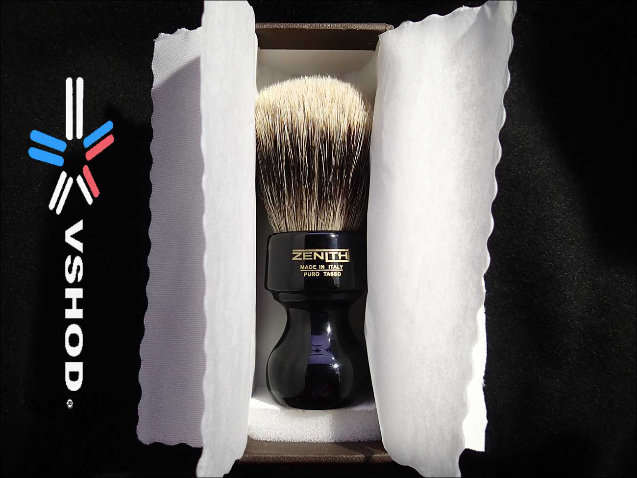ZENITH SHAVING BRUSH - MANCHURIAN BADGER WITH SOLID BLACK RESIN HANDLE
